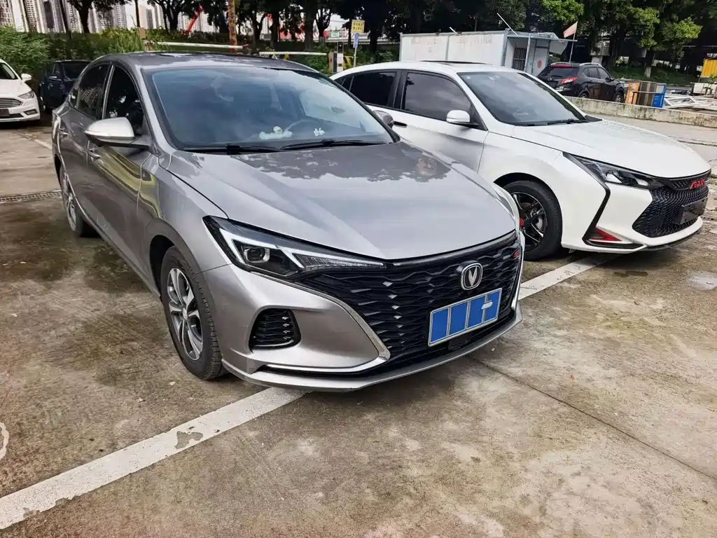 Changan Eado — миниатюра 3