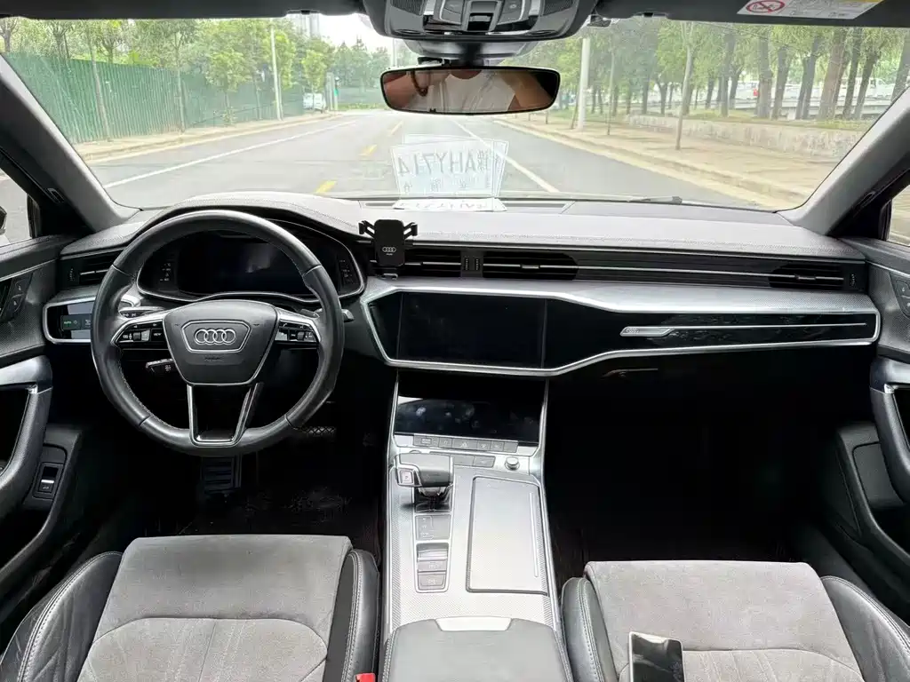 Audi A6L — миниатюра 5