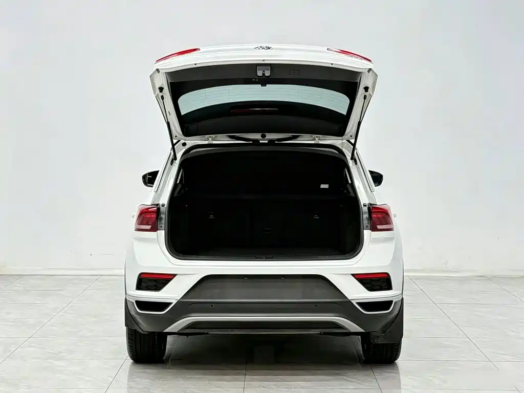 Volkswagen T-Roc — миниатюра 19