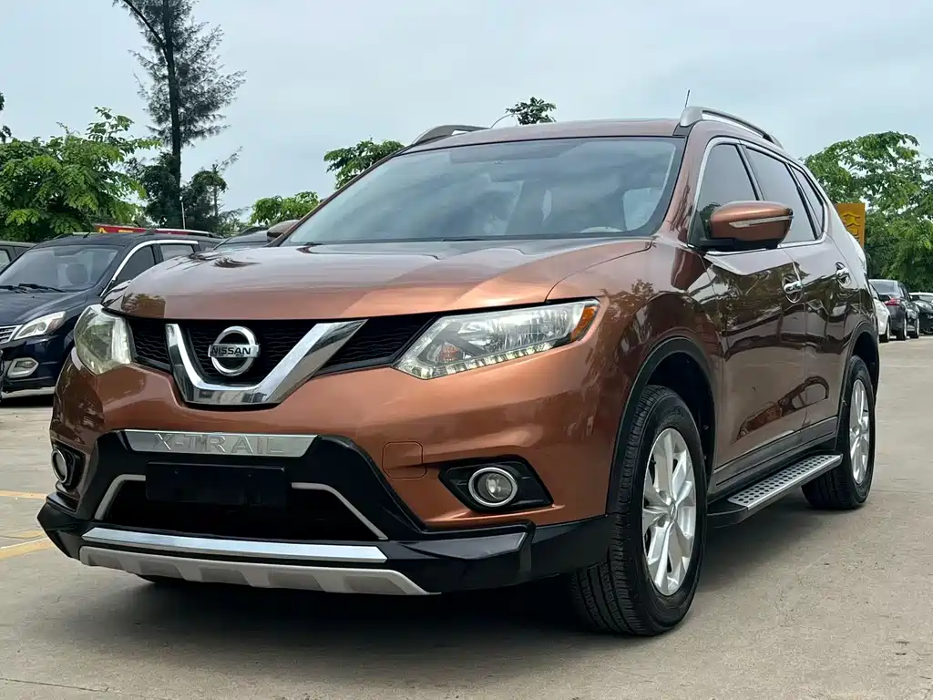 Nissan X-Trail 2015