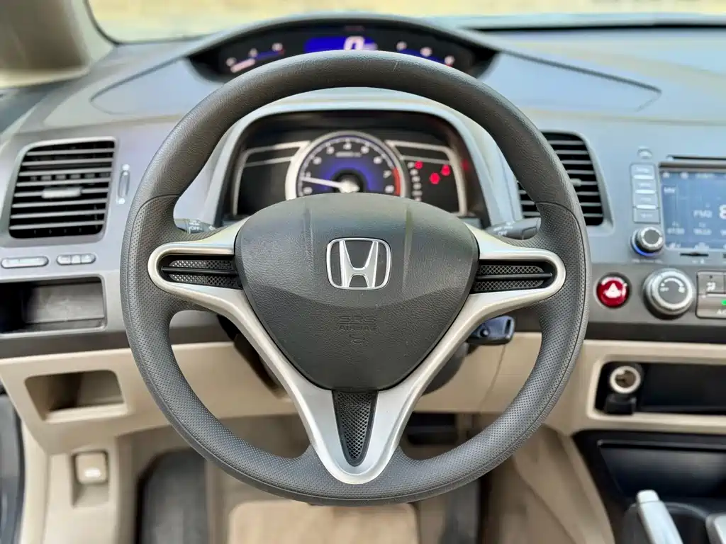 Honda Civic 2009 1.8L AT