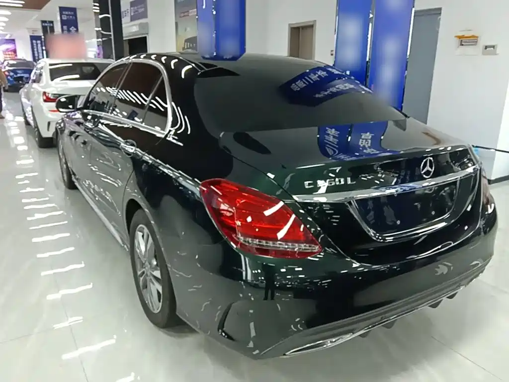 Mercedes-Benz C-Class — миниатюра 5