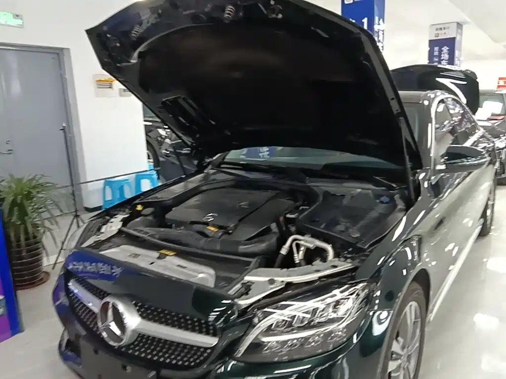 Mercedes-Benz C-Class — миниатюра 20