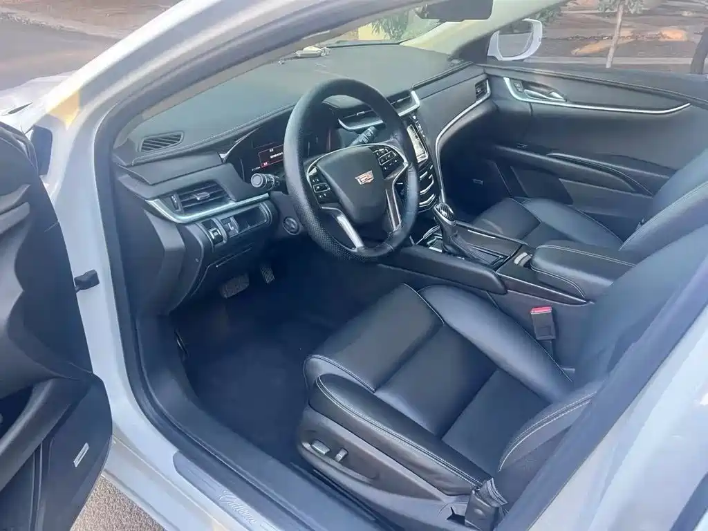 Cadillac XTS — миниатюра 7