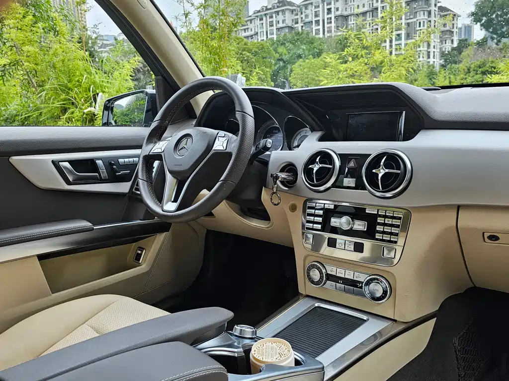 Mercedes-Benz GLK-Class GLK 300 4MATIC Dynamic Sunroof Type, фото 5