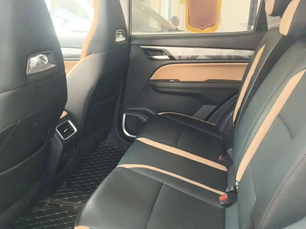 Geely Haoyue PRO — миниатюра 17