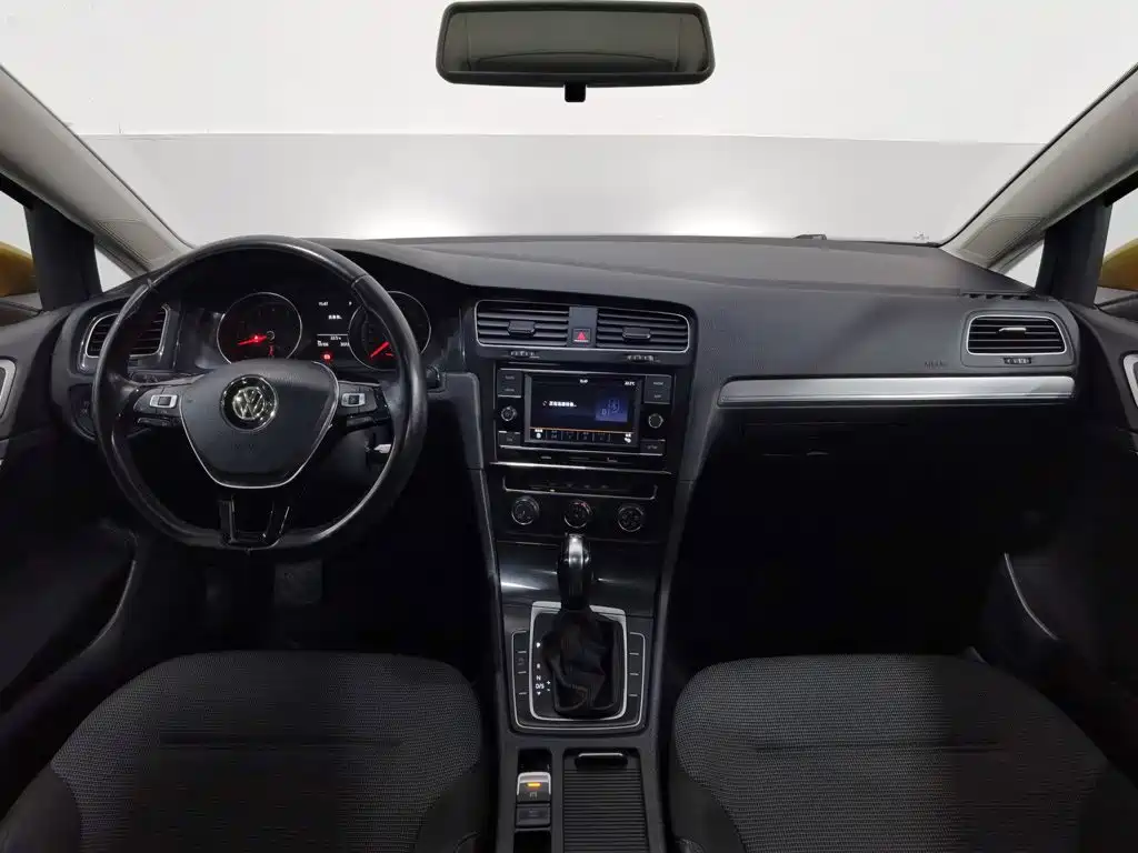 Volkswagen Golf — миниатюра 5
