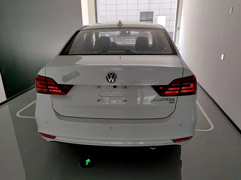 Volkswagen Santana — миниатюра 6