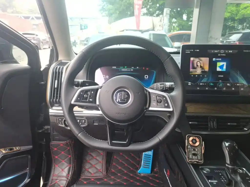 BYD Tang — миниатюра 11