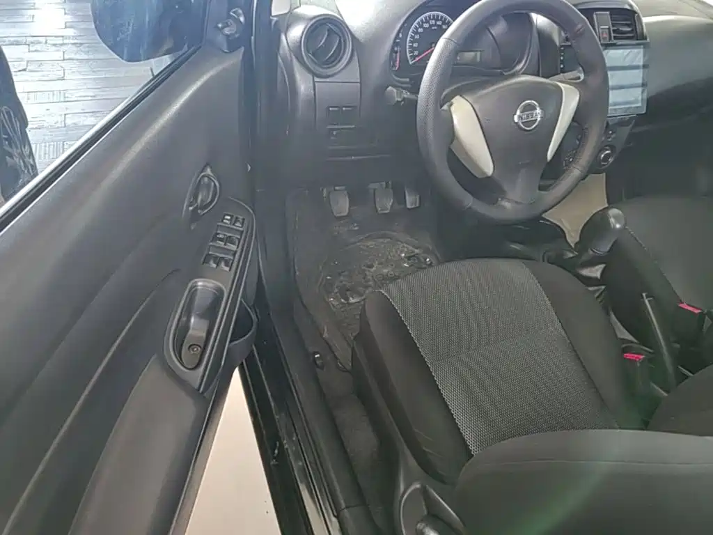 Nissan Sunny — миниатюра 21