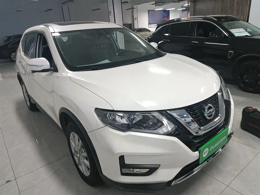 NISSAN QIJUN