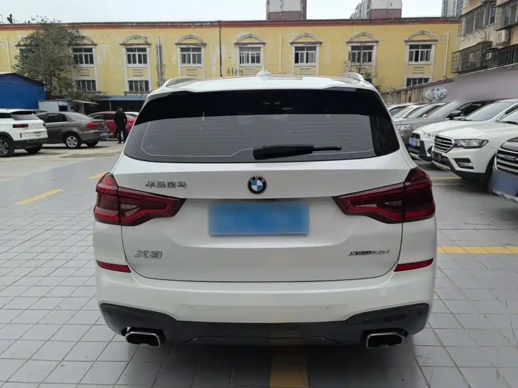 BMW X3 — миниатюра 6