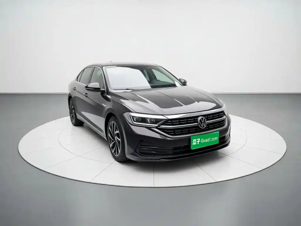 Volkswagen Sagitar — миниатюра 3