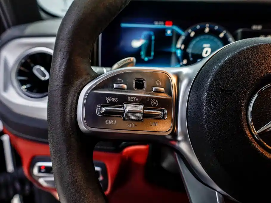 Mercedes-Benz G-Class 2020 — фото 24