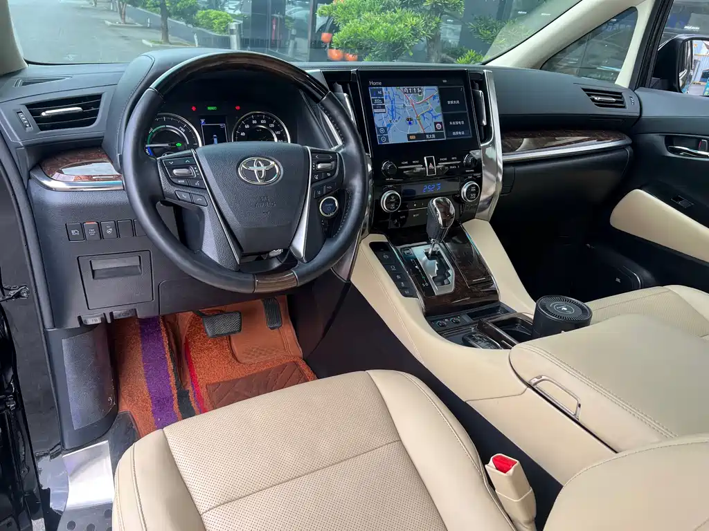 Toyota Alphard 2021 2.5L Luxury