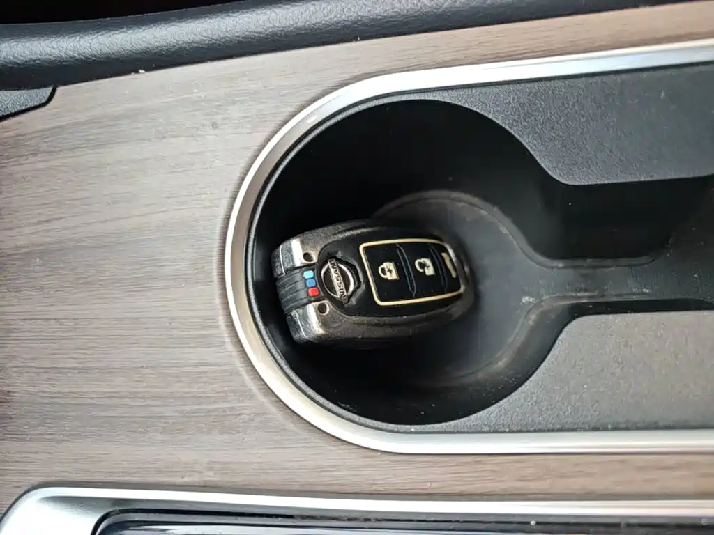 Nissan Teana — миниатюра 9