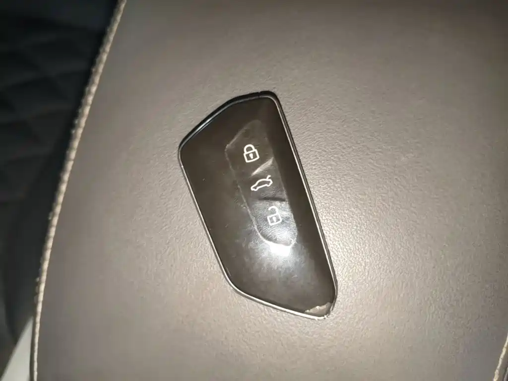 Volkswagen ID.6 Crozz — миниатюра 9