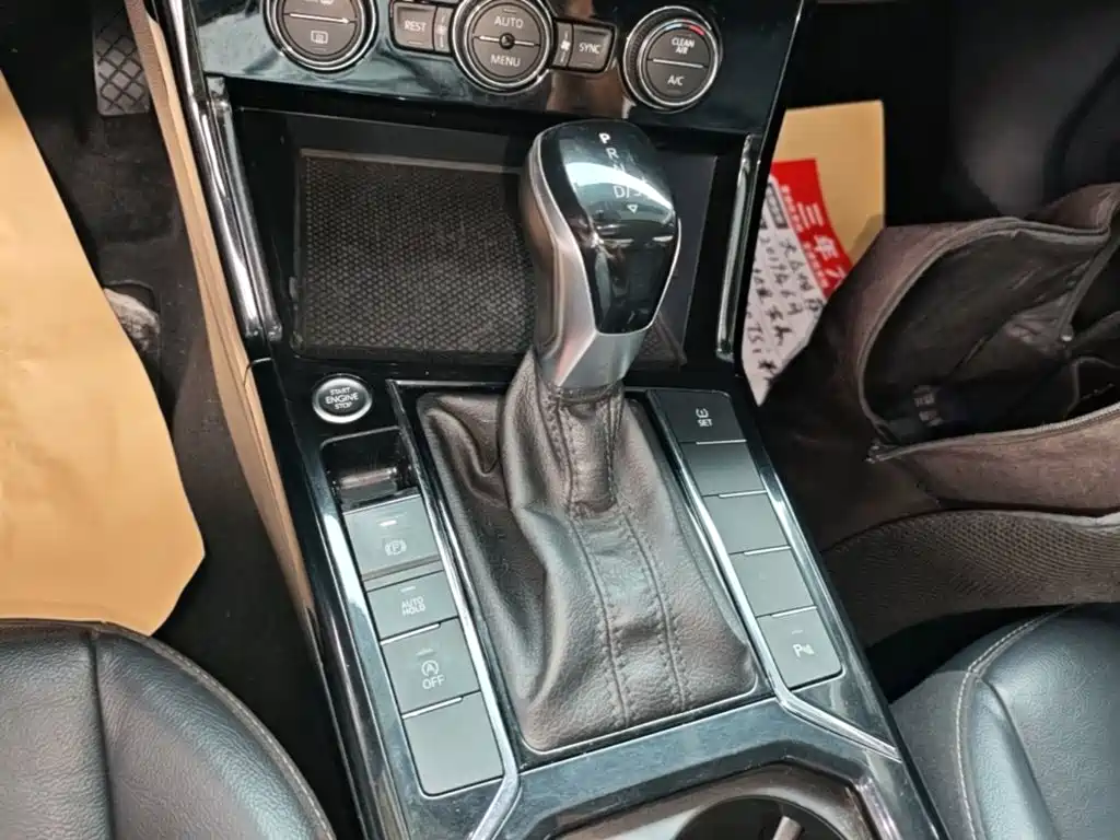 Volkswagen Passat — миниатюра 14