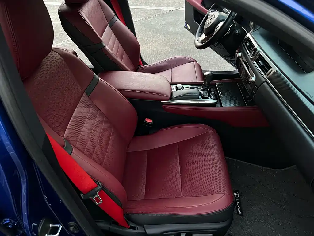Lexus GS — миниатюра 8