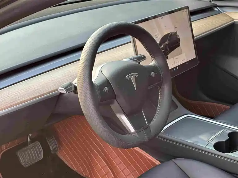 Tesla Model 3 — фотографии объявления, Фото 7