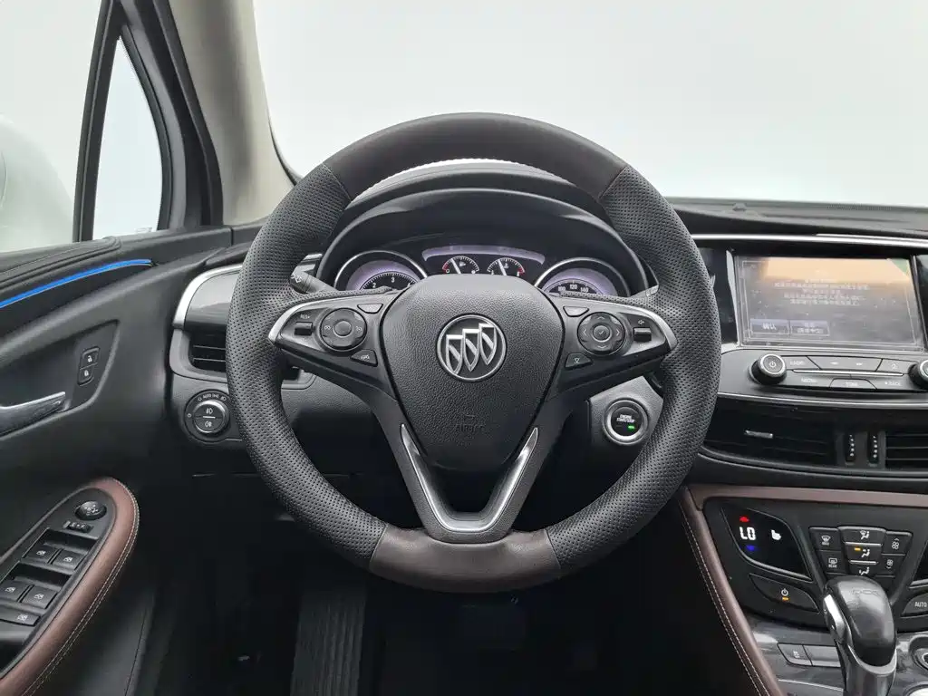 Buick Envision Plus — миниатюра 11