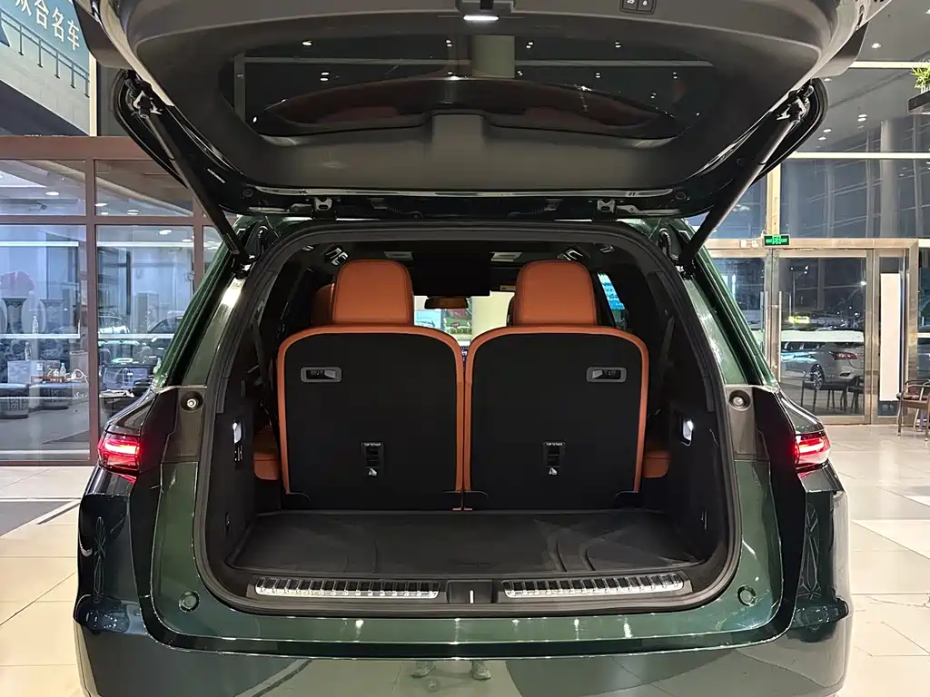 Li Auto Li L9 — миниатюра 25