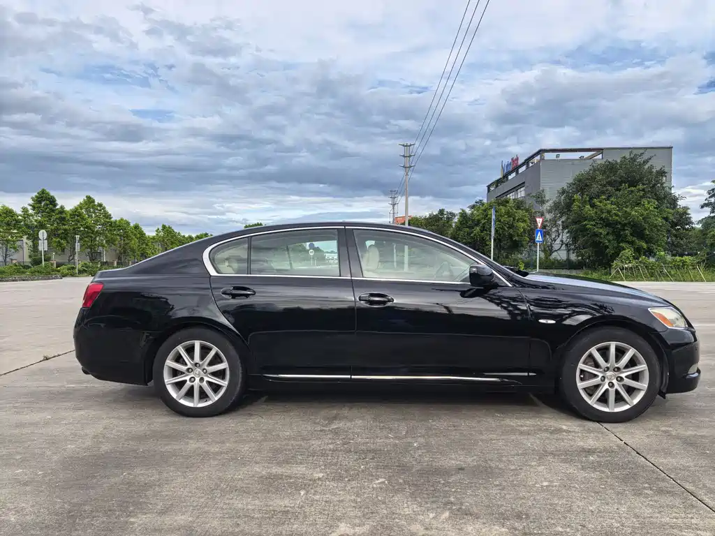 Lexus GS 2005 300