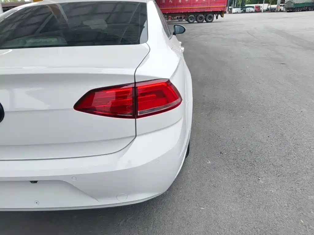 Volkswagen Lamando — миниатюра 8
