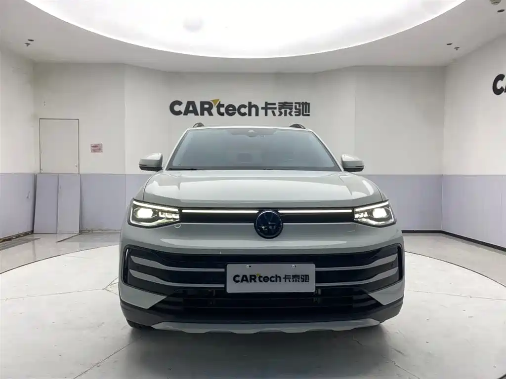 Volkswagen Tharu 2025 1.5L