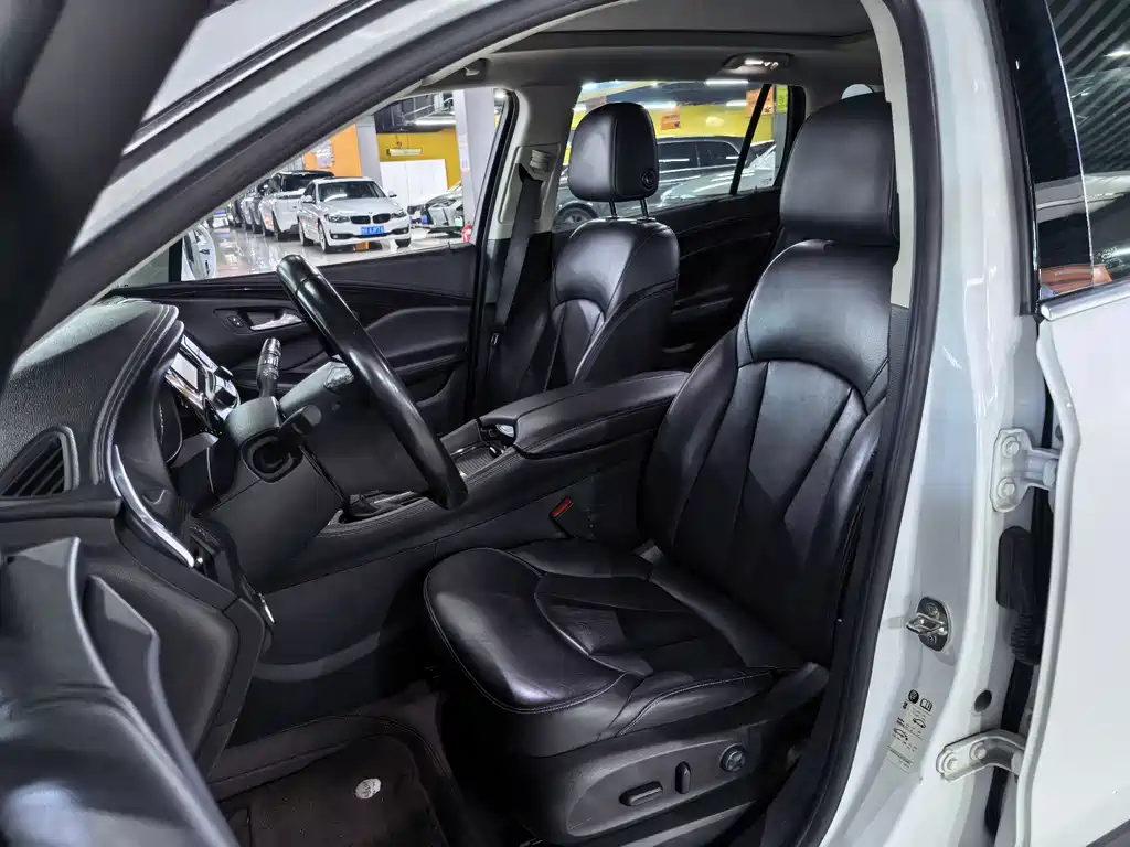 Buick Envision Plus — миниатюра 3