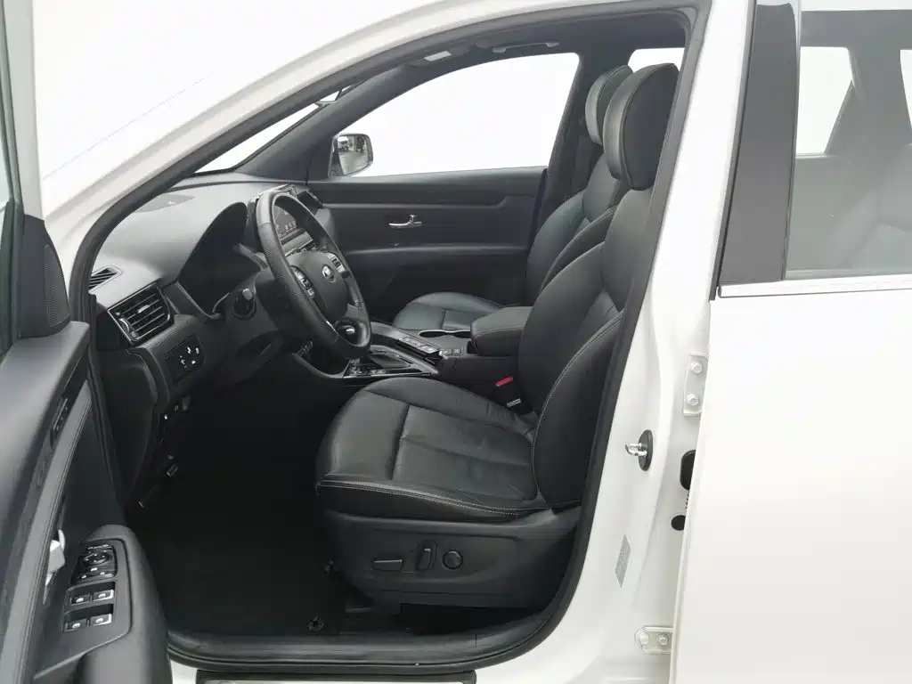 Kia KX7 — миниатюра 10