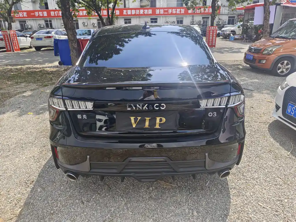 Lynk & Co 03 — миниатюра 15