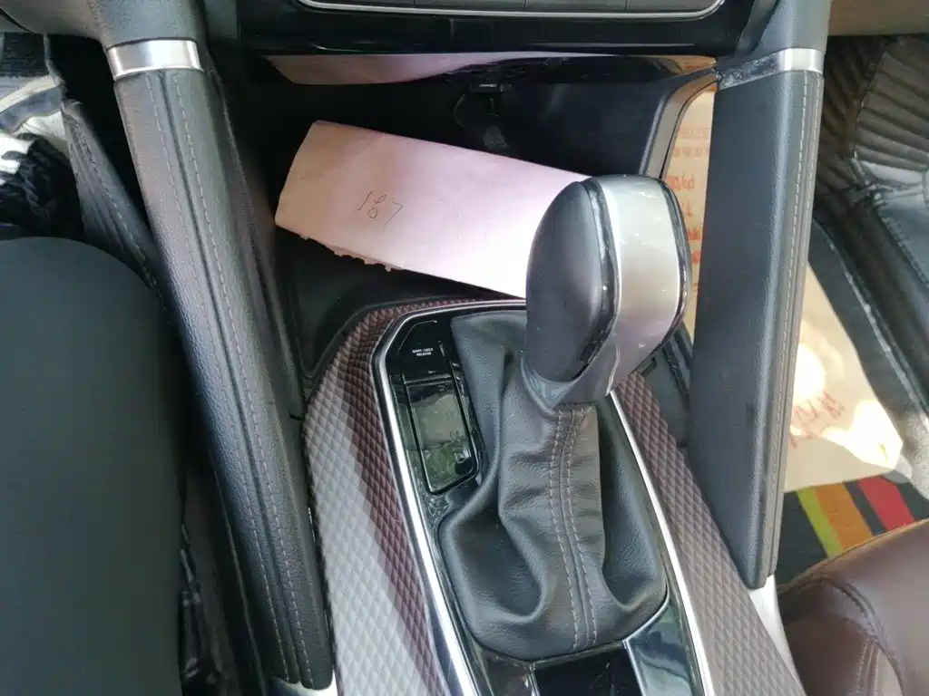 Renault Koleos — миниатюра 10