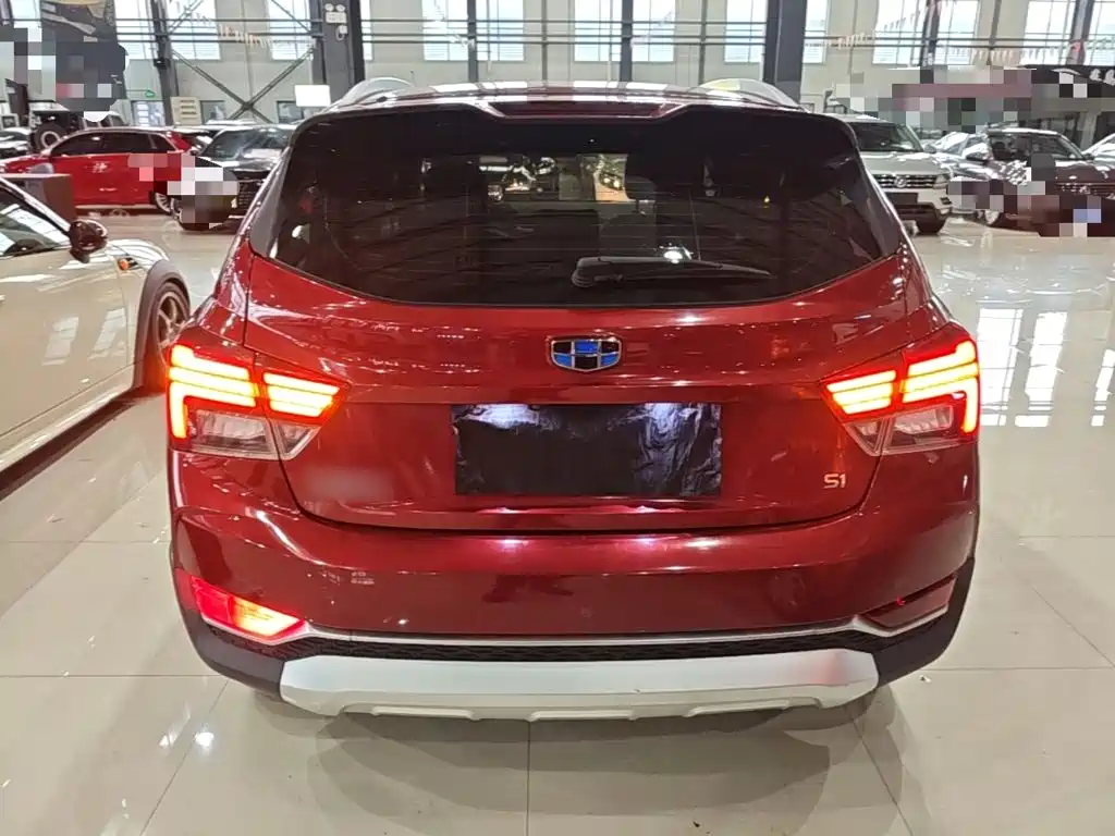 Geely Vision S1 — миниатюра 6