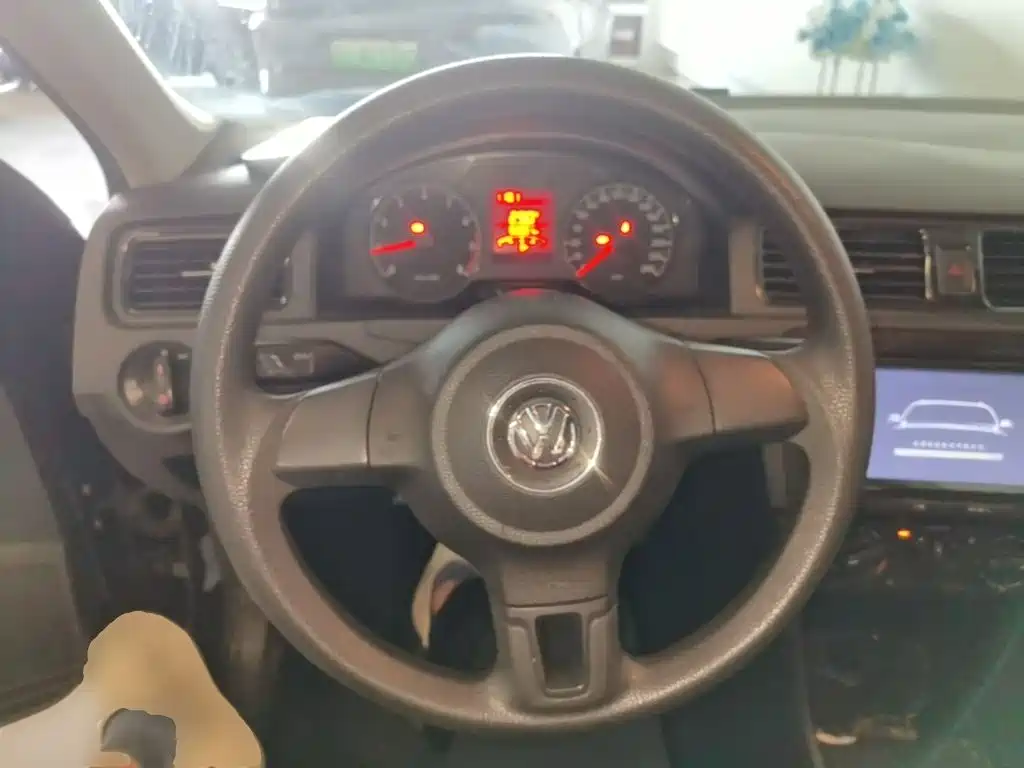 Volkswagen Santana — миниатюра 11