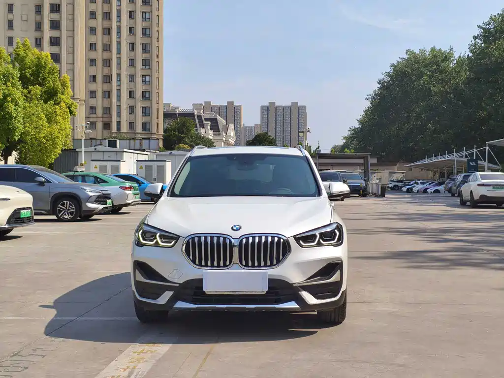 BMW X1 2022 sDrive25Li Lead