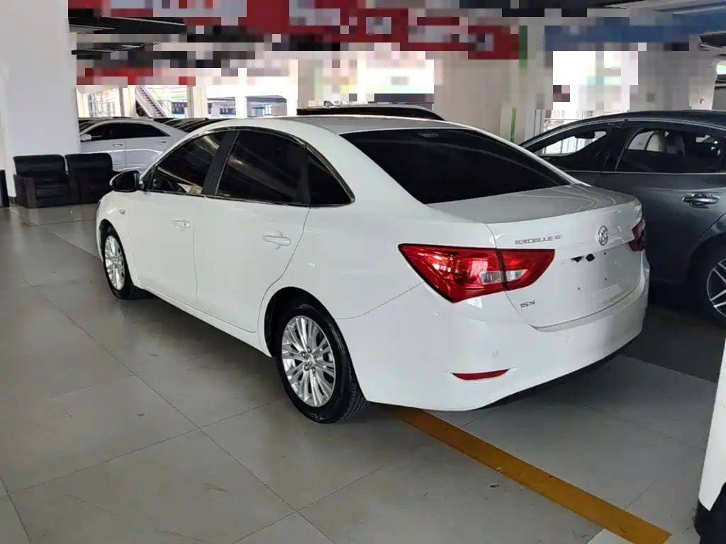 Buick Excelle — миниатюра 5