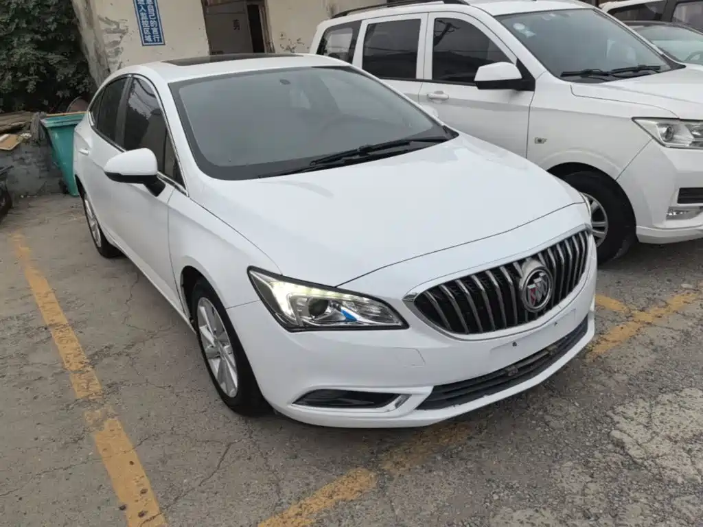 Buick Verano — миниатюра 4