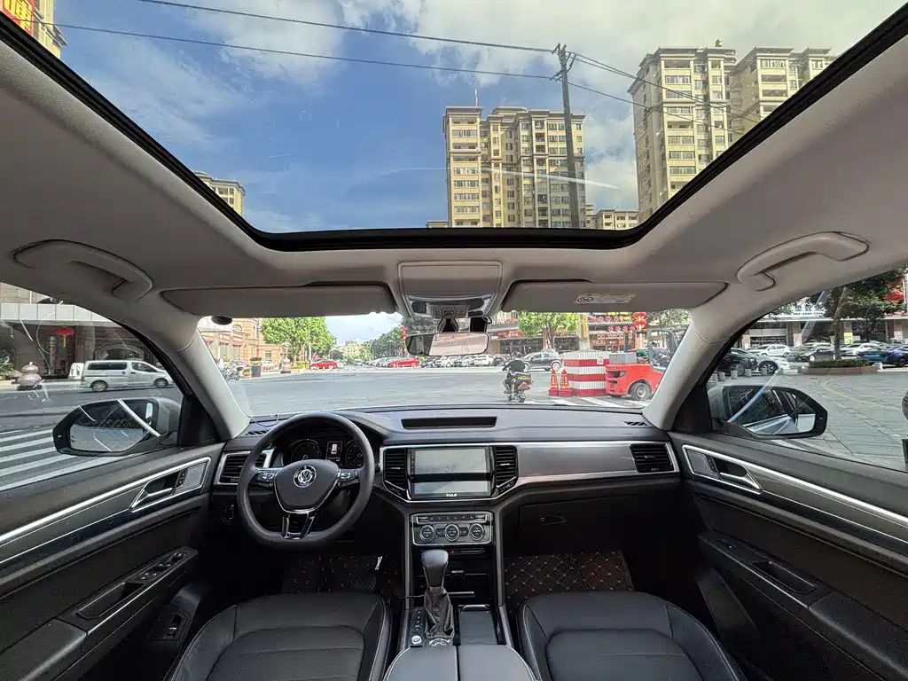 Volkswagen Teramont — миниатюра 9
