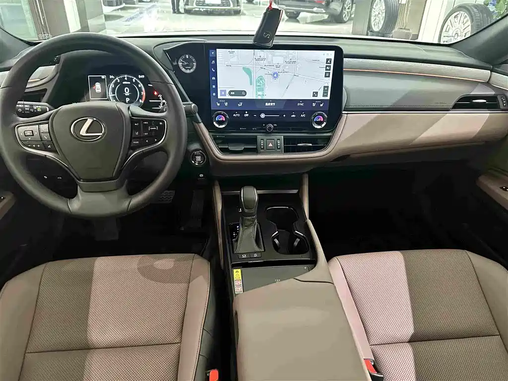 Lexus ES — миниатюра 15