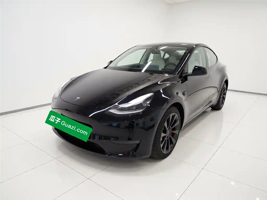 Tesla Model Y 2022