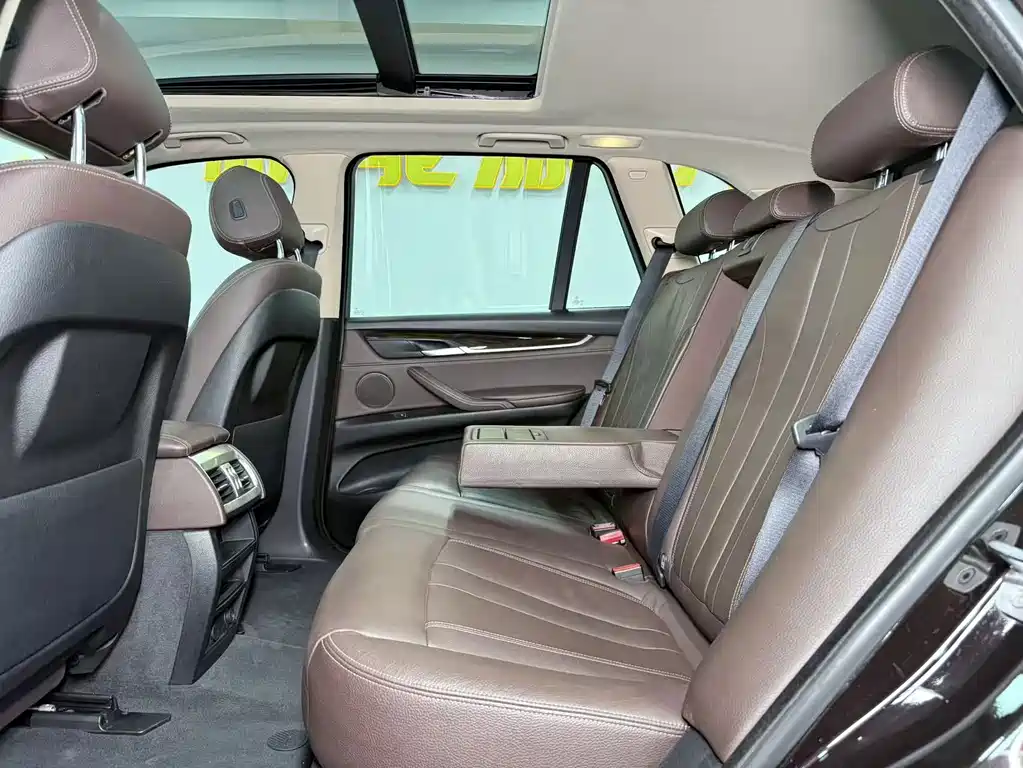 BMW X5 (Import) — миниатюра 14