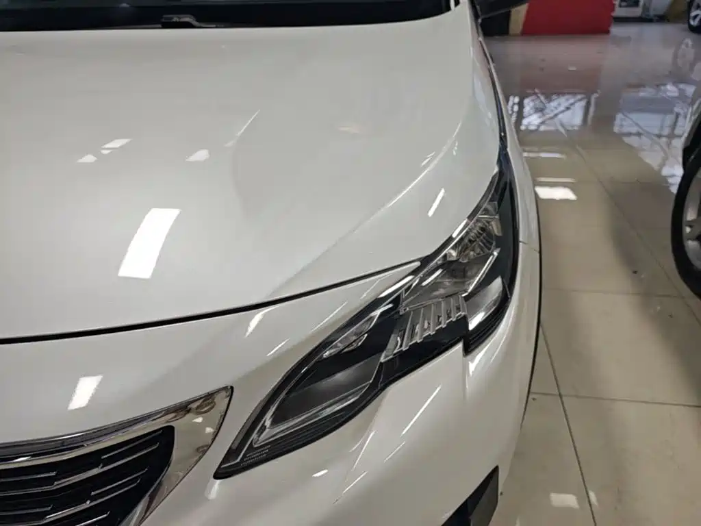 Peugeot 5008 — миниатюра 24
