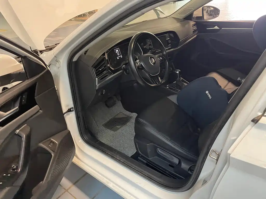 Volkswagen Sagitar — миниатюра 16