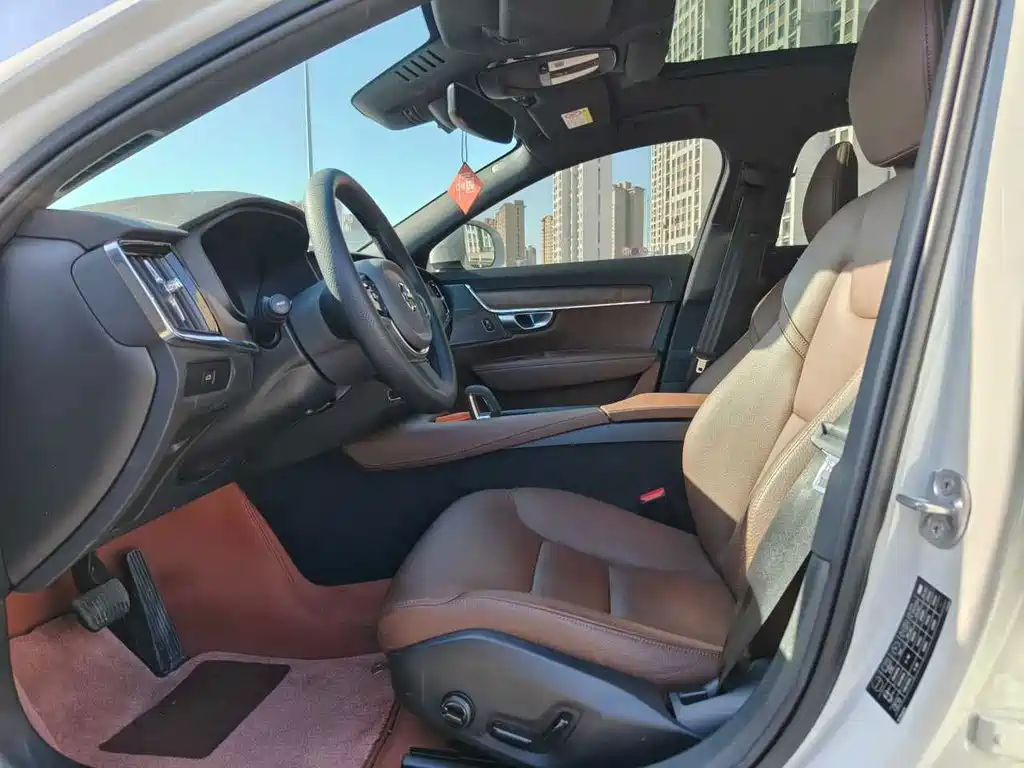Volvo V90 — миниатюра 4