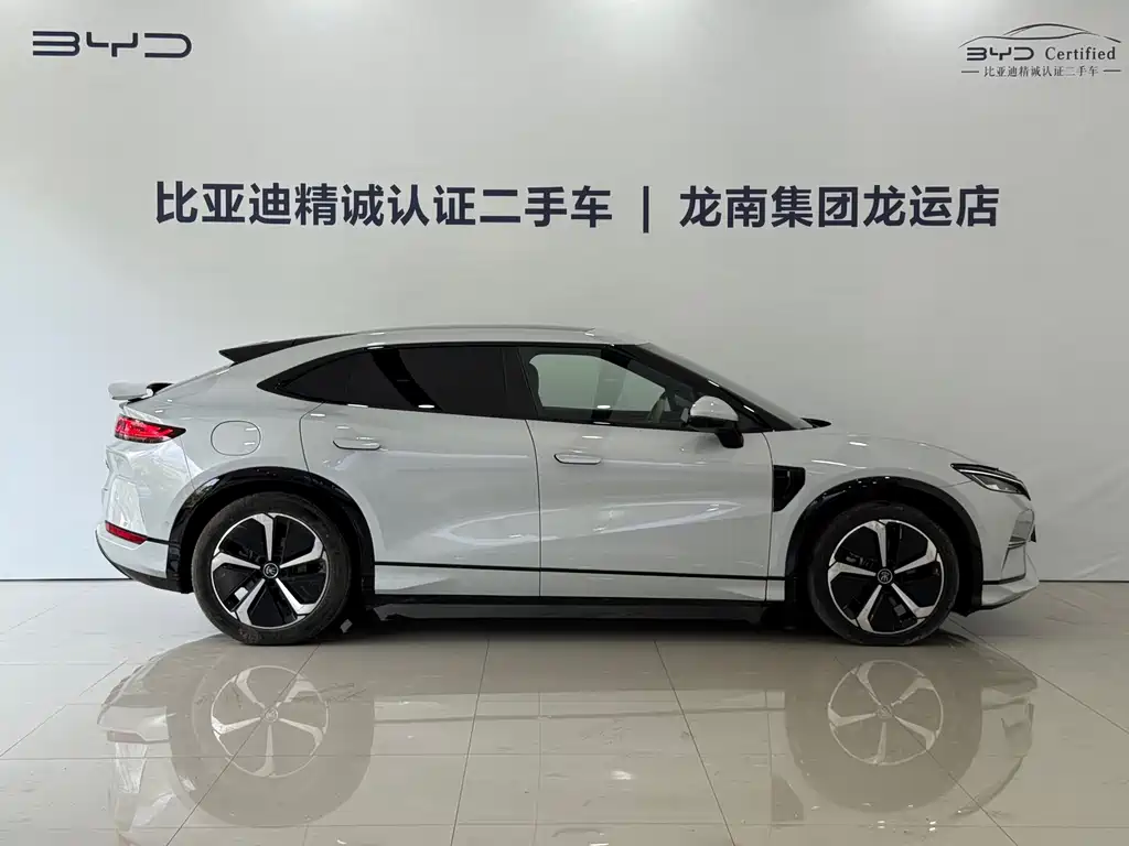 BYD L EV — миниатюра 9