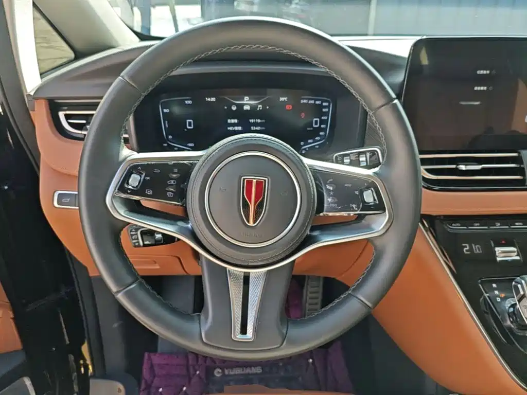 Hongqi Hongqi HQ9 PHEV — миниатюра 11