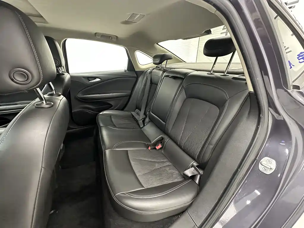 Buick Verano Sedan 20T DCT Leading Type, фото 5