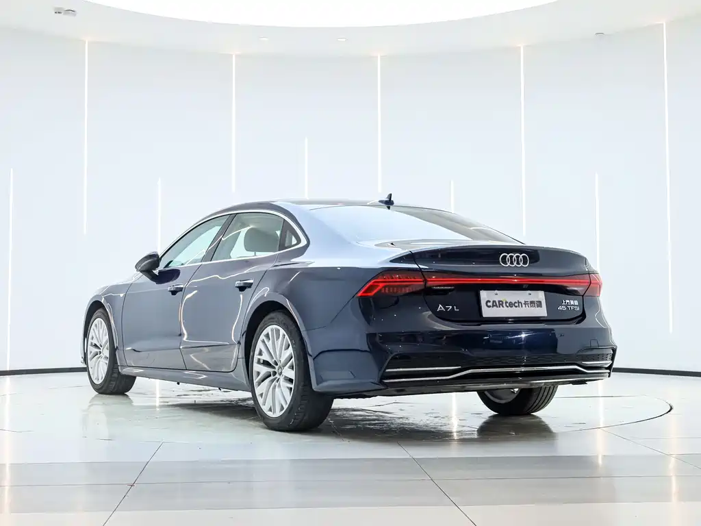 Audi A7L 2024 45TFSI S-line