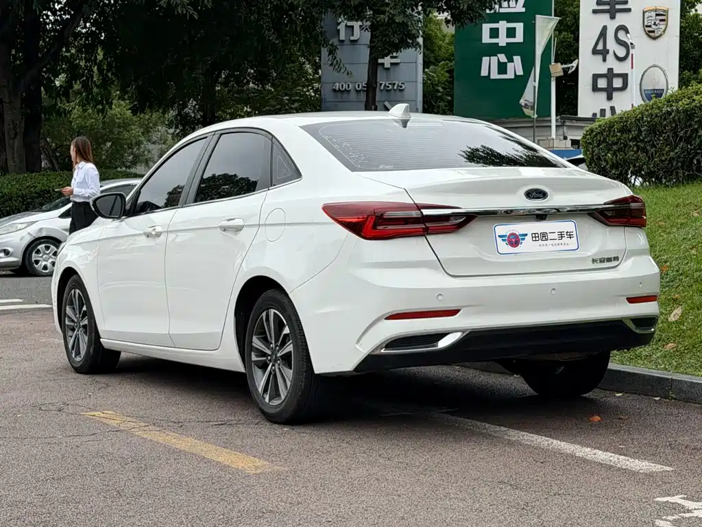 Ford Escort — миниатюра 4
